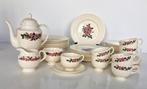 Wedgwood Briar Rose servies met koffiestel 37-delig, Ophalen, Zo goed als nieuw, Wedgwood, Aardewerk