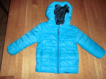 Mooie blauwe winterjas maat 92 beschikbaar voor biedingen