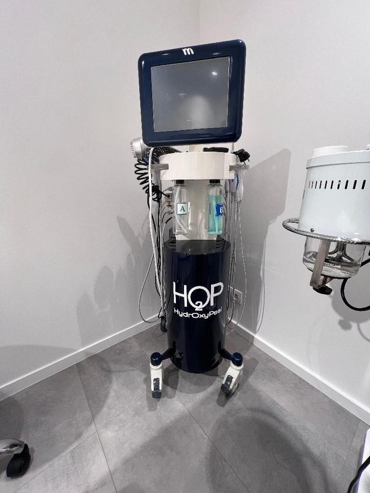 Hydrafacial, dermabrasie, aqua peel… 12 in 1, Witgoed en Apparatuur, Persoonlijke-verzorgingsapparatuur, Zo goed als nieuw, Overige typen