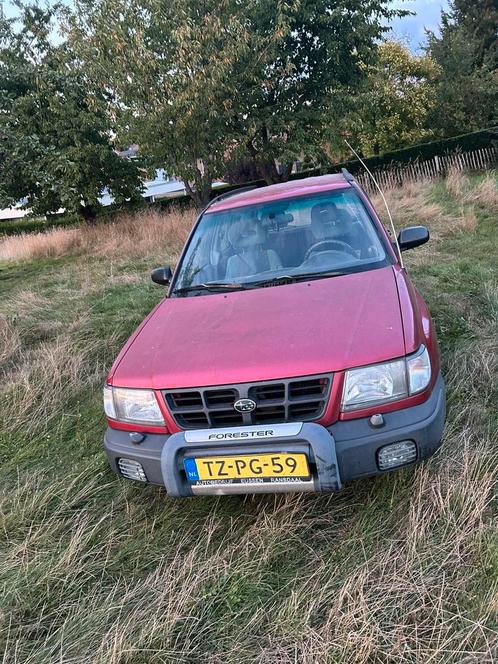 Subaru Forester 2.0 92KW 1998 Rood, Auto's, Subaru, Particulier, Forester, Benzine, SUV of Terreinwagen, Handgeschakeld, Origineel Nederlands