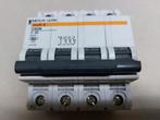 Max. Automaat 25 A  4 polig 'C', Hobby en Vrije tijd, Ophalen of Verzenden, Gebruikt