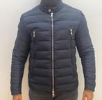 Moncler jas (donker blauw), Kleding | Heren, Jassen | Zomer, Moncler, Ophalen of Verzenden, Gedragen, Maat 48/50 (M)