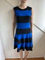 Nikkie jurk zwart blauw maat 38 stretch, Kleding | Dames, Jurken, Blauw, Maat 38/40 (M), Nikkie, Ophalen of Verzenden