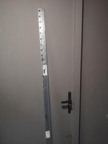Ikea Metod ophangrail voor keukenkastjes - afbeelding 2