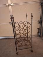 Brocante smeedijzeren flessenrek, Ophalen, 5 tot 15 flessen, Zo goed als nieuw, Metaal