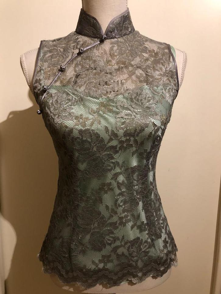 Mooie dame top, Kleding | Dames, Tops, Zo goed als nieuw, Maat 36 (S), Grijs, Zonder mouw, Verzenden