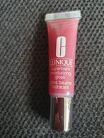 Clinique superbalm gloss 09 currant 7 ml Nieuw, Verzenden, Nieuw, Overige kleuren, Lippen