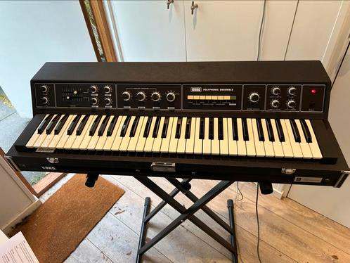 Korg Poly Ensemble P (PE-1000) incl. FK-4 filter pedal, Muziek en Instrumenten, Synthesizers, Zo goed als nieuw, Overige aantallen