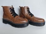 Veterschoenen dames maat 38, Bruin, Lage of Enkellaarzen, Ophalen of Verzenden, Onbekend