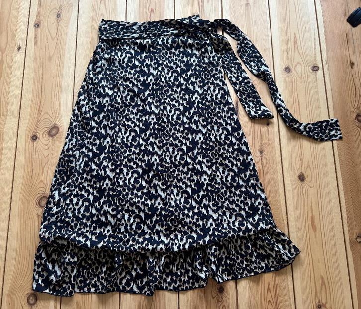 My Jewellery Rok / Overslagrok - Leopard / Luipard - Small, Kleding | Dames, Rokken, Zo goed als nieuw, Maat 36 (S), Zwart, Boven de knie