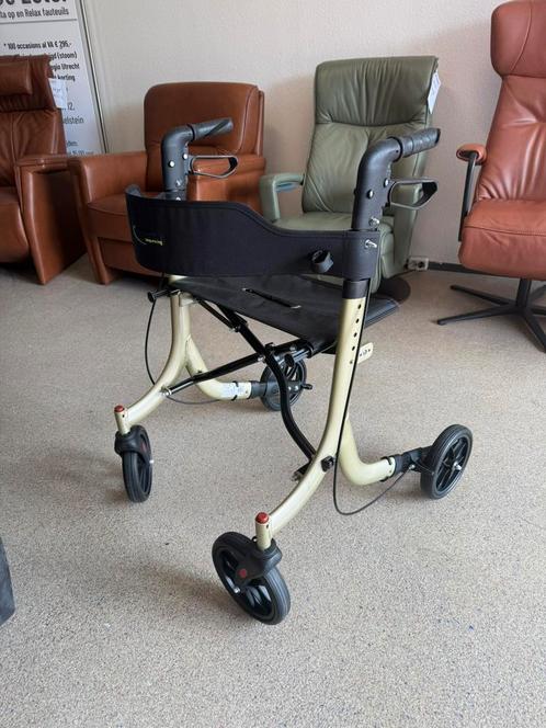 Rollator nieuw multimotion lichtgewicht, Diversen, Rollators, Nieuw, Lichtgewicht, Ophalen of Verzenden