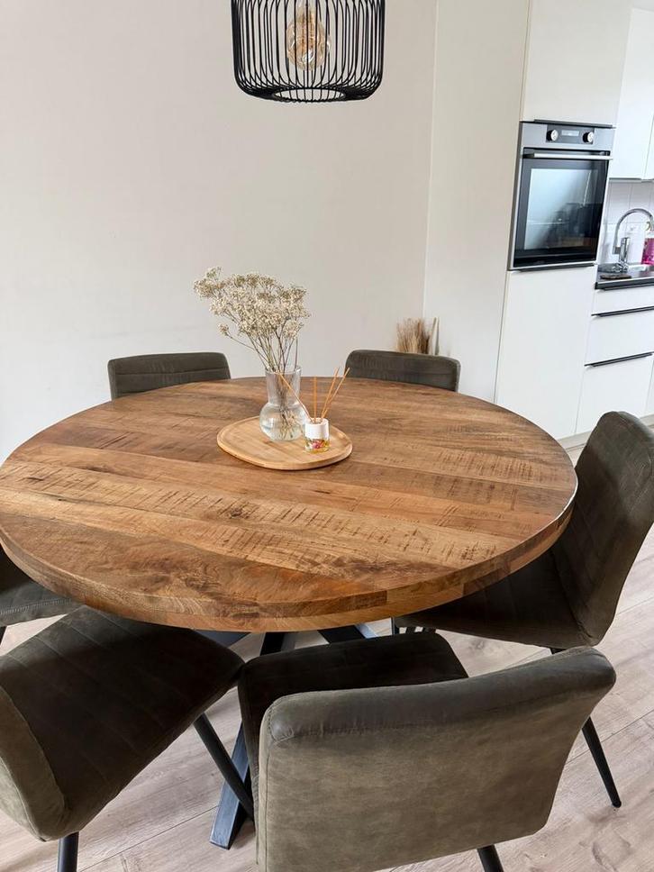 Eettafel met stoelen en salontafel, Huis en Inrichting, Tafels | Eettafels, Gebruikt, 100 tot 150 cm, Vier personen, Rond, Eikenhout