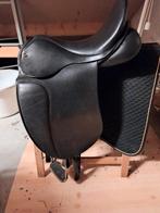 Friso zadel 18 inch Fit 2, Dieren en Toebehoren, Ophalen, Zo goed als nieuw, Dressuur