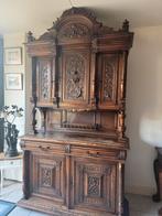 Antieke Eikenhouten Kast met Snijwerk, Antiek en Kunst, Antiek | Meubels | Kasten, Ophalen of Verzenden