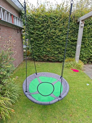 Nestschommel - Plezier voor jong en oud! beschikbaar voor biedingen