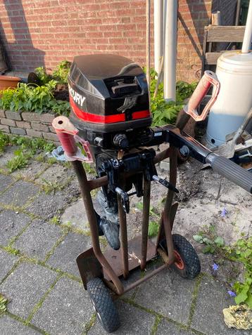 Mercury 6pk 2 takt 2 cilinder beschikbaar voor biedingen