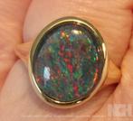 Unieke geelgouden ring met Opaal (3) maat 18, nieuwe ring, 18 tot 19, Nieuw, Dame of Heer, Met edelsteen