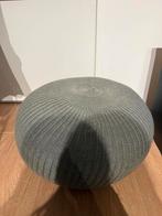 Grijze Poef - Comfortabel en Stijlvol!, Ophalen, Minder dan 50 cm, Rond, Zo goed als nieuw
