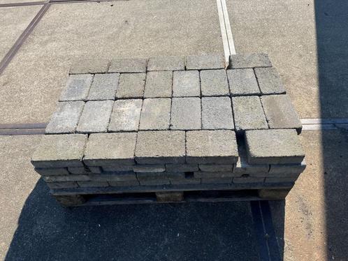 Mooie partij gebruikte betonklinkers 22 x 15cm, Tuin en Terras, Tegels en Klinkers, Gebruikt, Klinkers, Beton, 10 m² of meer, Ophalen of Verzenden