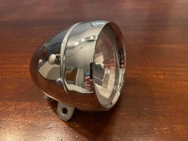 Oude fietslamp koplamp - Nieuw in verpakking, Fietsen en Brommers, Fietsaccessoires | Fietsverlichting, Voorlicht, Nieuw, Dynamo