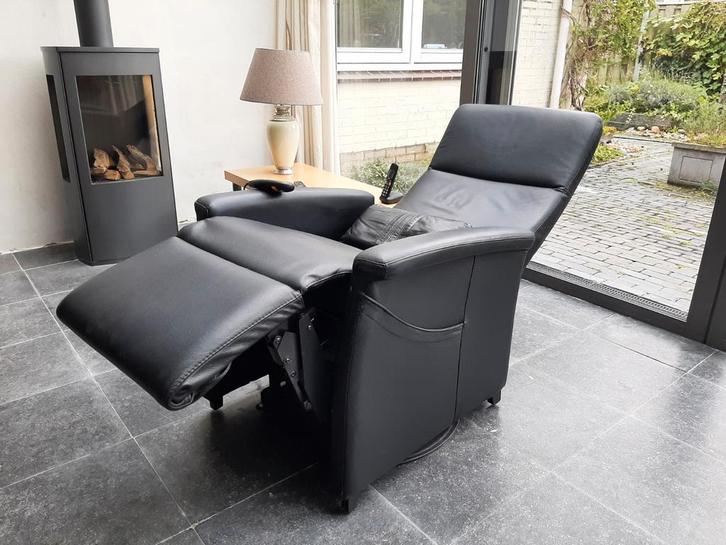 Fitform Elevo 580 Sta-op stoel (leer uitvoering), Huis en Inrichting, Fauteuils, Gebruikt, Leer, 50 tot 75 cm, Minder dan 75 cm