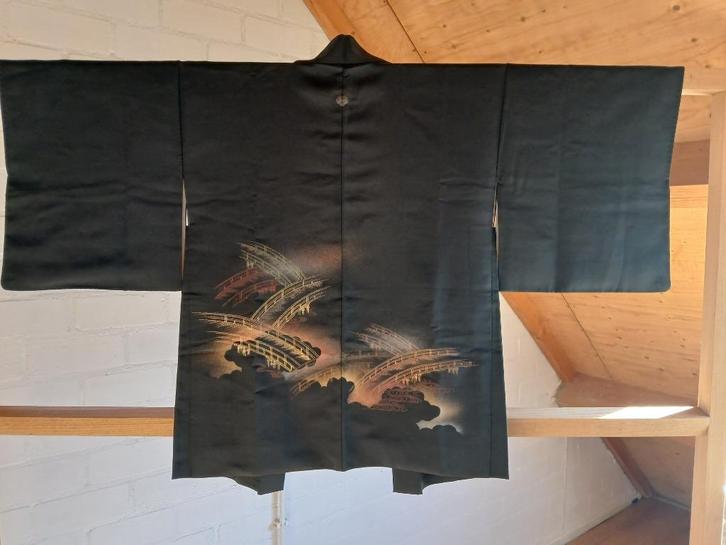 Traditionele Japanse Kimono hoari jasje black bridge, Antiek en Kunst, Antiek | Kleding en Accessoires, Ophalen of Verzenden