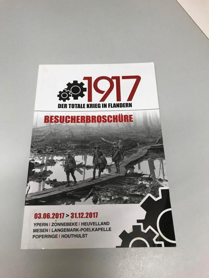 1917 der totale krieg in Flandern, Boeken, Oorlog en Militair, Gelezen, Algemeen, 1945 tot heden, Ophalen of Verzenden