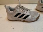Zaalhockey schoenen maat 34 Adidas, Sport en Fitness, Hockey, Ophalen of Verzenden, Zo goed als nieuw, Schoenen
