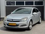 Opel Astra GTC 1.8 Executive Airco, Navi, NAP, Gebruikt, 4 cilinders, 1165 kg, 1796 cc