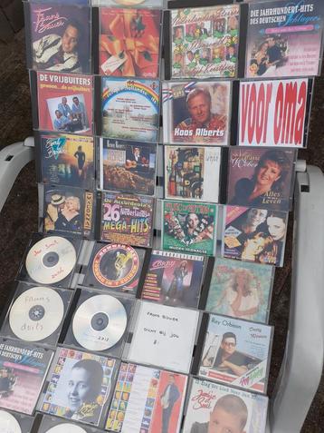 Muziek Collectie: CD's, Cassettes, Koptelefoon & Boxjes beschikbaar voor biedingen