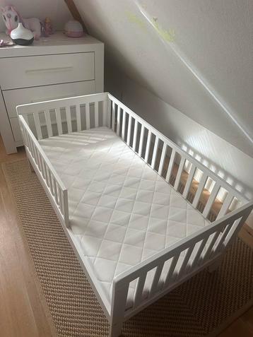Petit Amelie peuterbed (nieuw) met matras beschikbaar voor biedingen