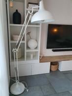 Vloerlamp wit metaal, Ophalen, Zo goed als nieuw, Metaal, 150 tot 200 cm