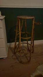 Rotan plantentafel in nette staat! Jaren 60, Huis en Inrichting, Woonaccessoires | Zuilen en Pilaren, Ophalen of Verzenden, Zo goed als nieuw