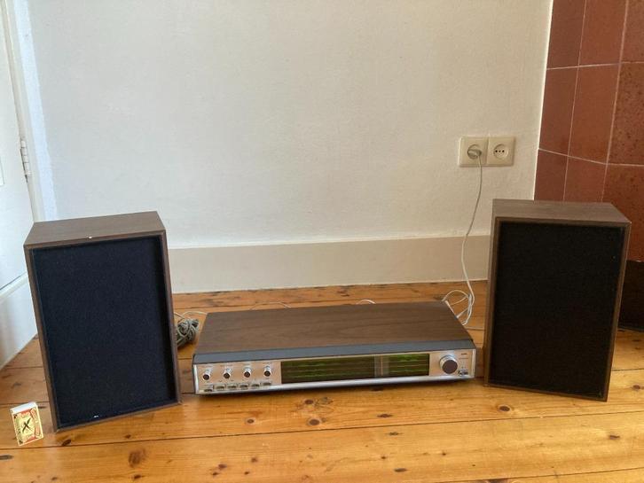 vintage tafelradio versterker met houten speakers boxen, Antiek en Kunst, Antiek | Tv's en Audio, Ophalen of Verzenden