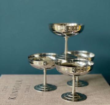 Letang Remy set van 4 vintage coupes beschikbaar voor biedingen