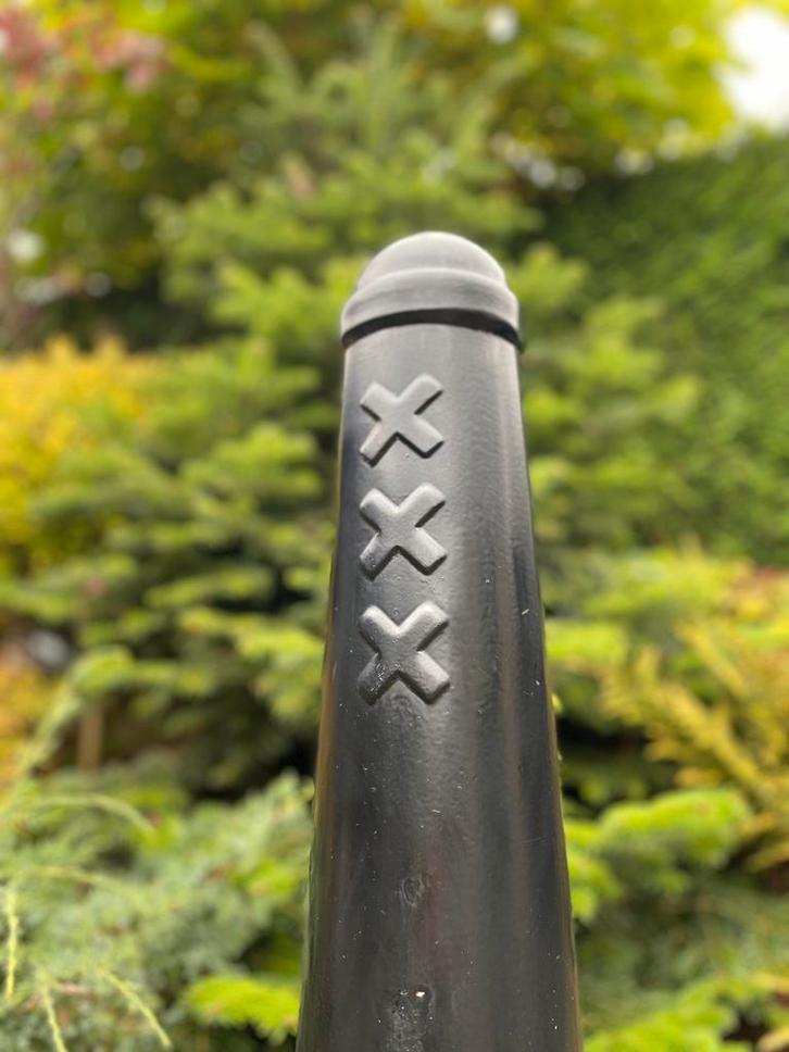 Amsterdammertje / Amsterdams paaltje incl. grondplaat, Tuin en Terras, Palen, Balken en Planken, Gebruikt, Palen, Minder dan 180 cm