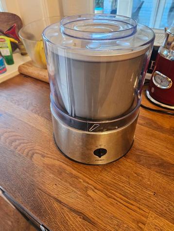 PRIMO ijsmachine. In goede staat.  beschikbaar voor biedingen