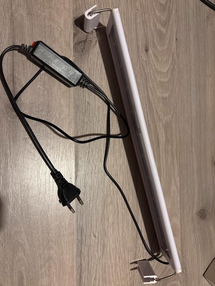 LED Aquarium Lamp Verstelbaar 40-50cm, Dieren en Toebehoren, Vissen | Aquaria en Toebehoren, Nieuw, Ophalen