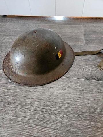Belgische brodie leger helm ww2 wwII 1952 beschikbaar voor biedingen