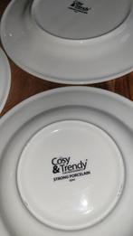 Servies, wit, Huis en Inrichting, Keuken | Servies, Ophalen, Zo goed als nieuw, Effen, Porselein