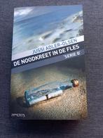 Jussi Adler-Olsen - De noodkreet in de fles, Jussi Adler-Olsen, Ophalen of Verzenden, Zo goed als nieuw, Nederland