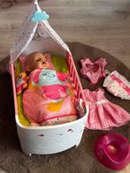 Baby born en baby born wiegje, Kinderen en Baby's, Speelgoed | Poppen, Ophalen, Zo goed als nieuw, Babypop