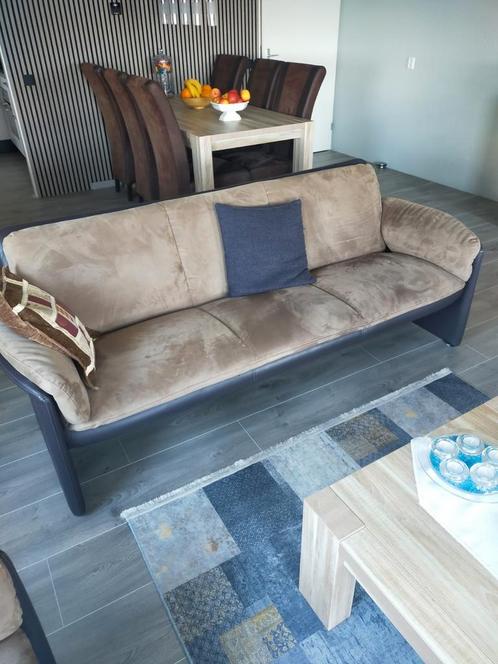 Leolux 3-zits bank leer met alcantara stof, Huis en Inrichting, Banken | Sofa's en Chaises Longues, Gebruikt, Driepersoons, Leer