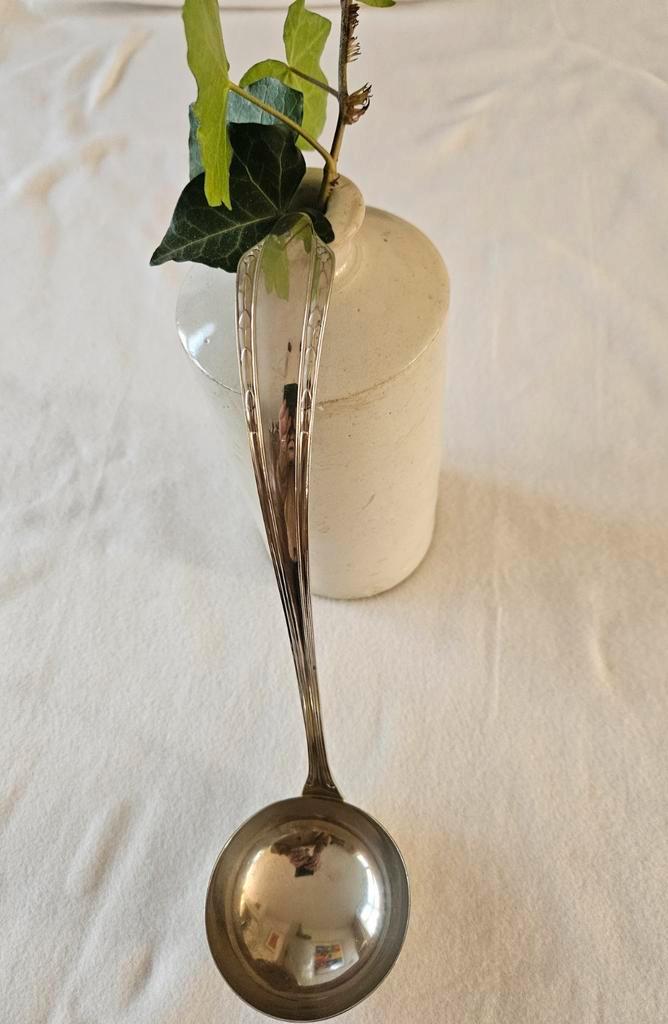Een grote soeplepel, stijl art nouveau, Antiek en Kunst, Antiek | Bestek, Ophalen of Verzenden