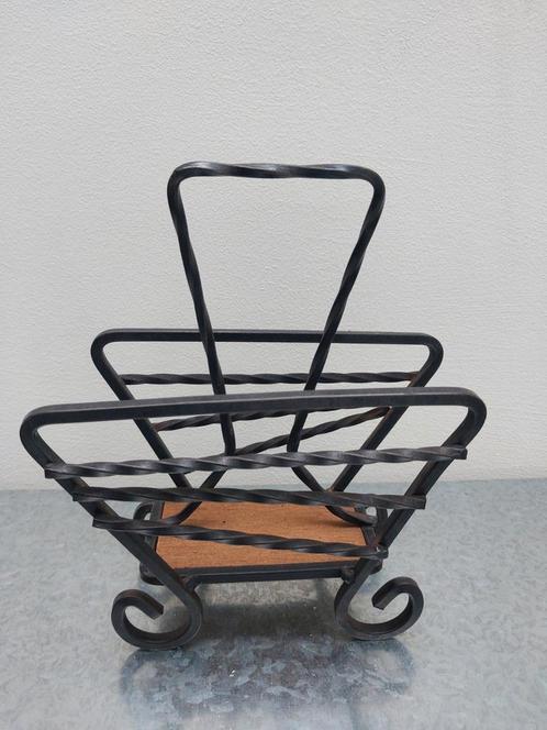 Gietijzeren servethouder of brievenstandaard, Antiek en Kunst, Antiek | Woonaccessoires, Ophalen of Verzenden