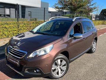 Peugeot 2008 1.6 VTi Allure Navi Cruise/Climate-control beschikbaar voor biedingen