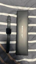 Apple watch SE Nike edition, Ophalen of Verzenden, Zo goed als nieuw, Zwart, IOS