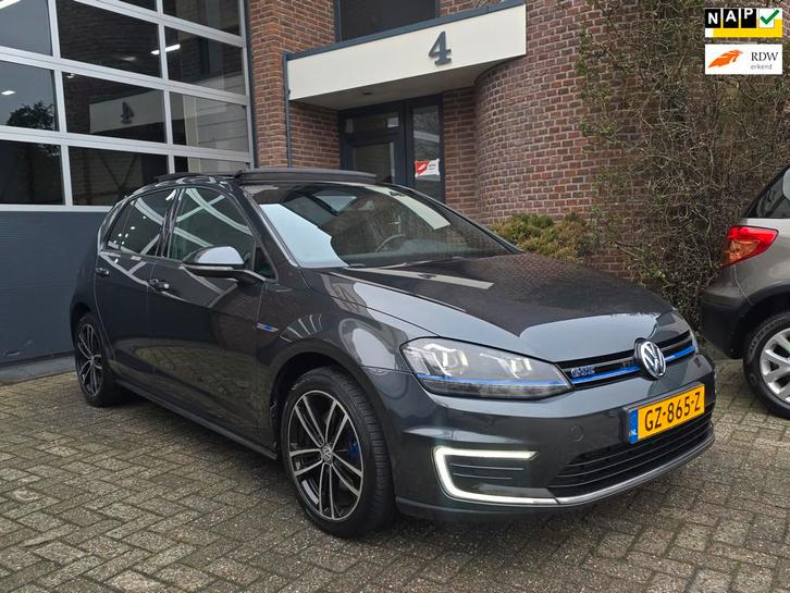 Volkswagen Golf 1.4 TSI GTE Panoramadak |Navi |Camera, Auto's, Volkswagen, Bedrijf, Te koop, Golf, ABS, Achteruitrijcamera, Adaptive Cruise Control