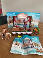 Playmobil Spirit Riding Free - Happy Holidays Set, Ophalen of Verzenden, Zo goed als nieuw, Complete set