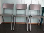 3 grijze nette school/keuken stoelen, Grijs, Drie, Gebruikt, Hout